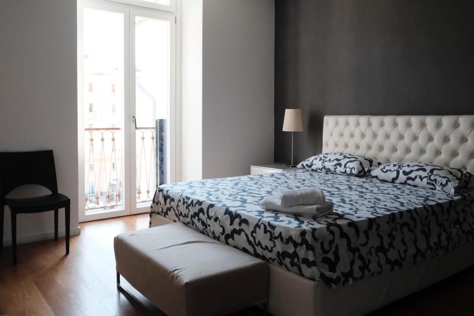 Casa Maria In Centro Storico Hotel Salerno Ngoại thất bức ảnh